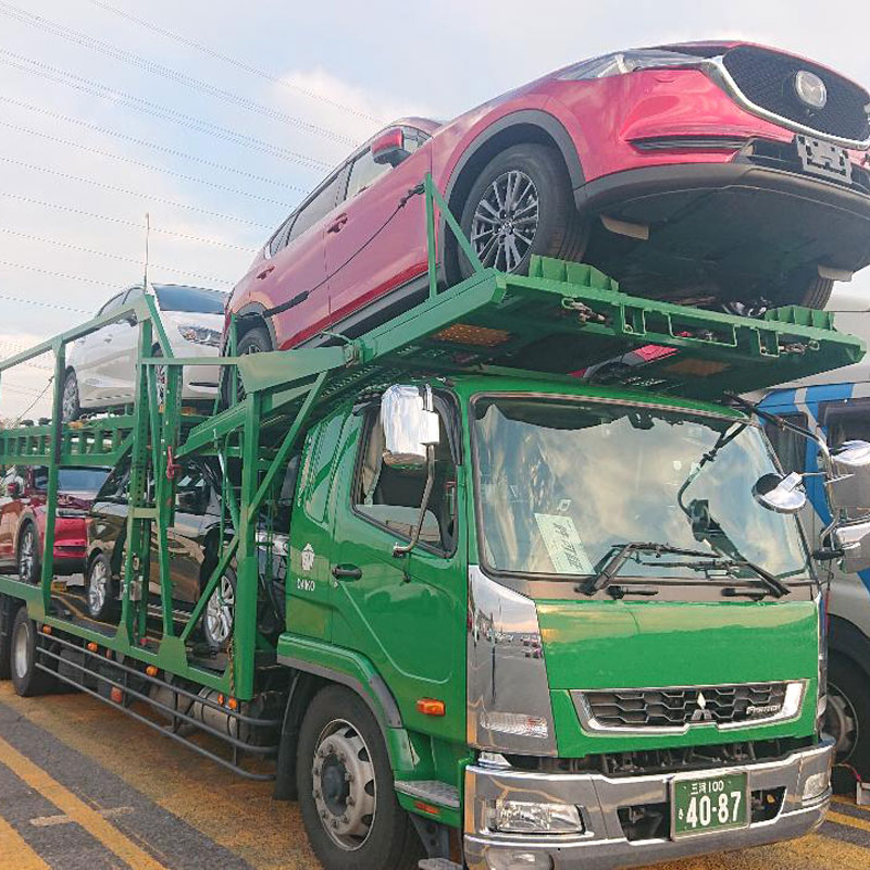 ５台積　積載車