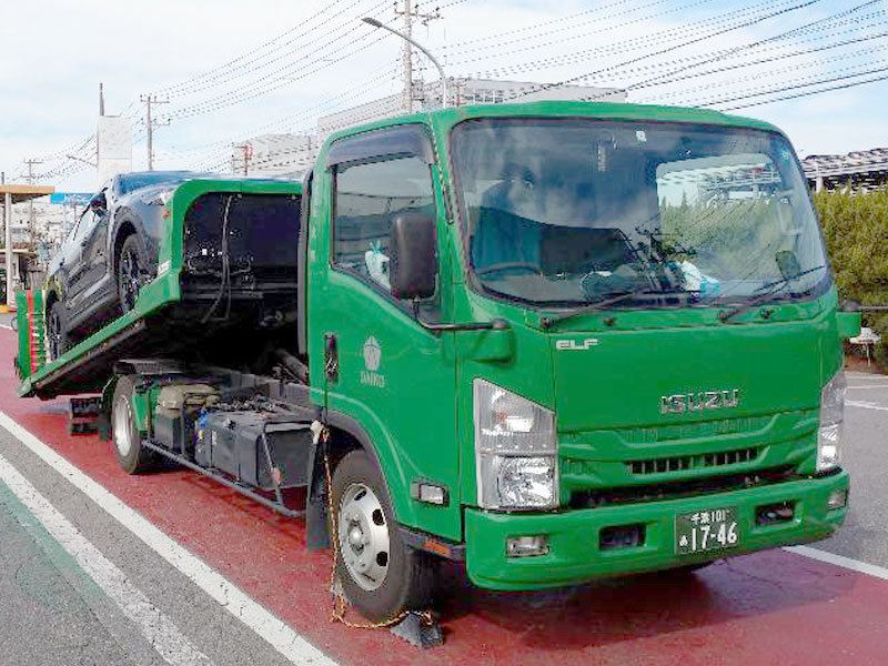 積載車１台積